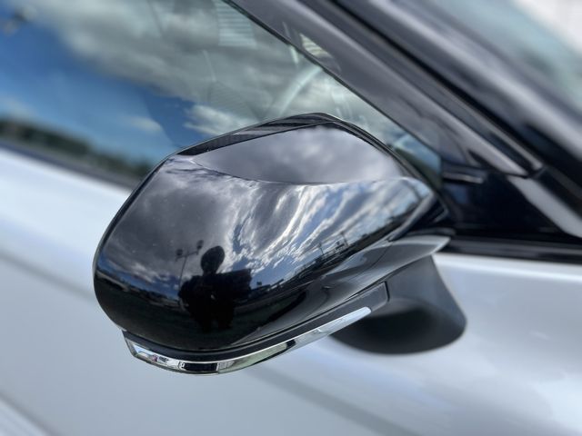 TOYOTA CAMRY HYBRID 2020 Image 31