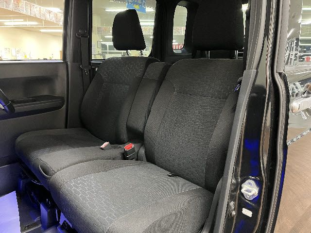 DAIHATSU WAKE 2016 Image 31