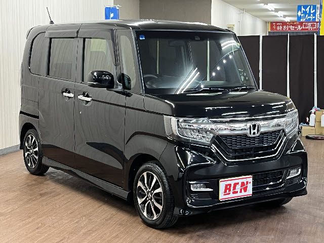HONDA N BOX CUSTOM 2019 Image 31