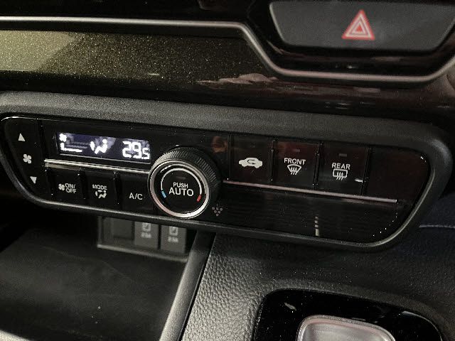 HONDA N BOX CUSTOM 2019 Image 31