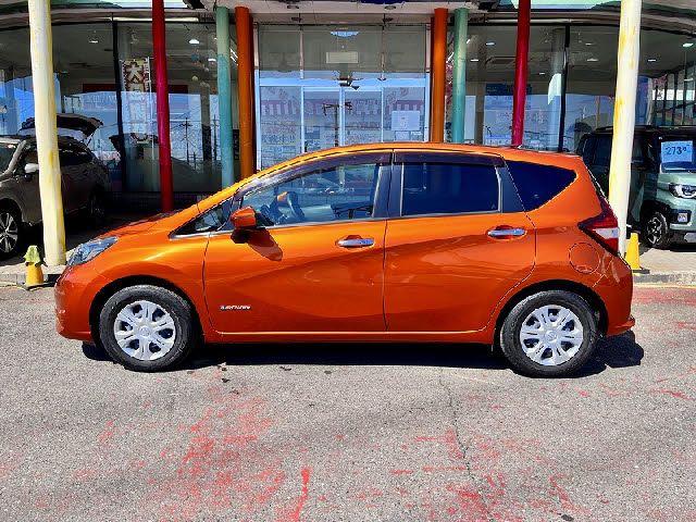 NISSAN NOTE 2017 Image 31