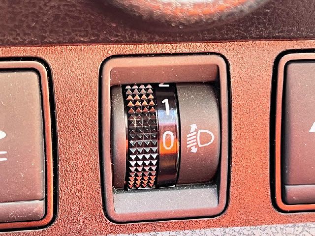 NISSAN NOTE 2017 Image 31