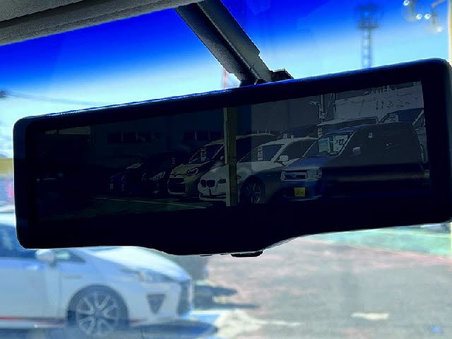 NISSAN ELGRAND 2016 Image 31