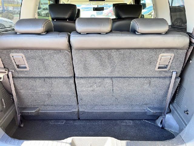 NISSAN ELGRAND 2016 Image 31