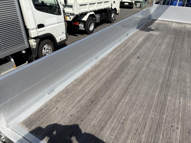 MITSUBISHI FUSOU FIGHTER 2024 Image 31