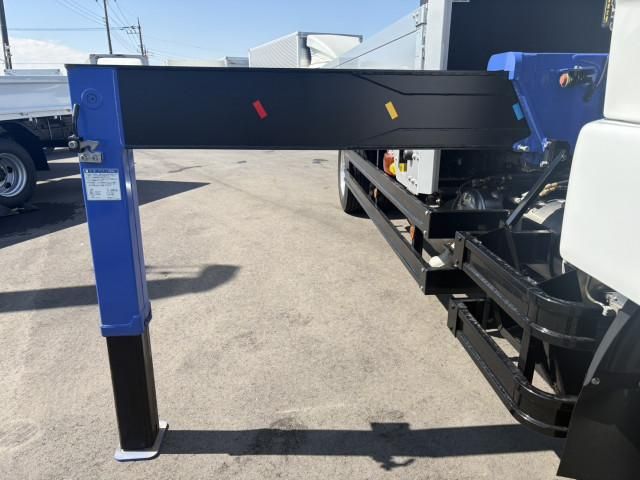 MITSUBISHI FUSOU FIGHTER 2024 Image 31