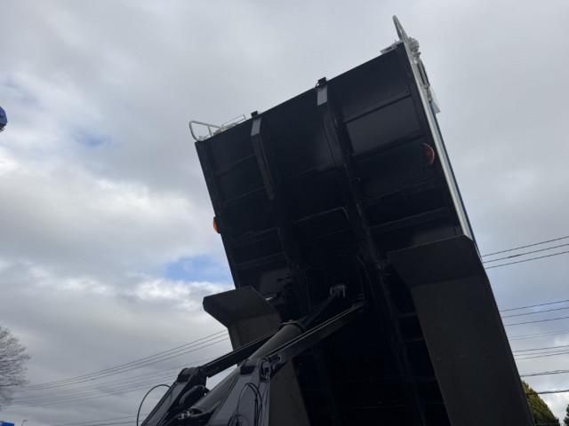 ISUZU GIGA 2024 Image 31