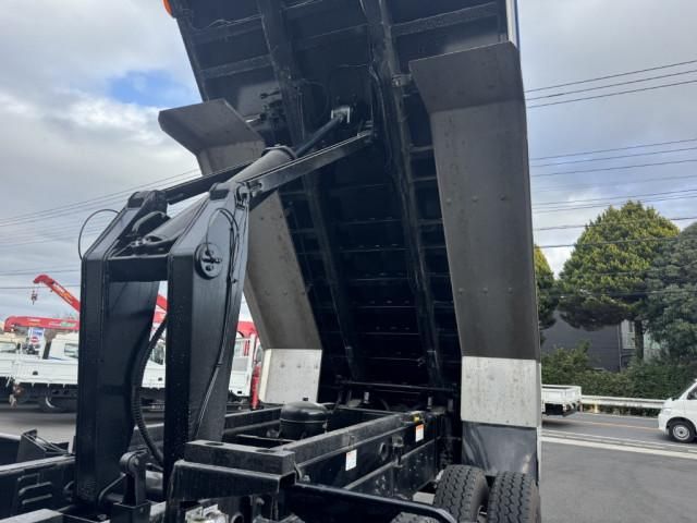 ISUZU GIGA 2024 Image 31