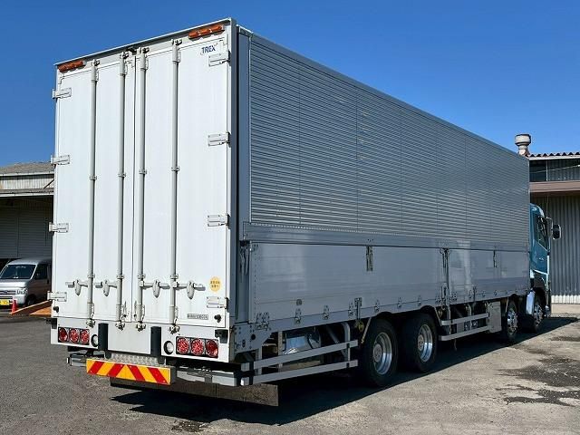 NISSAN DIESEL QUON 2018 Image 31