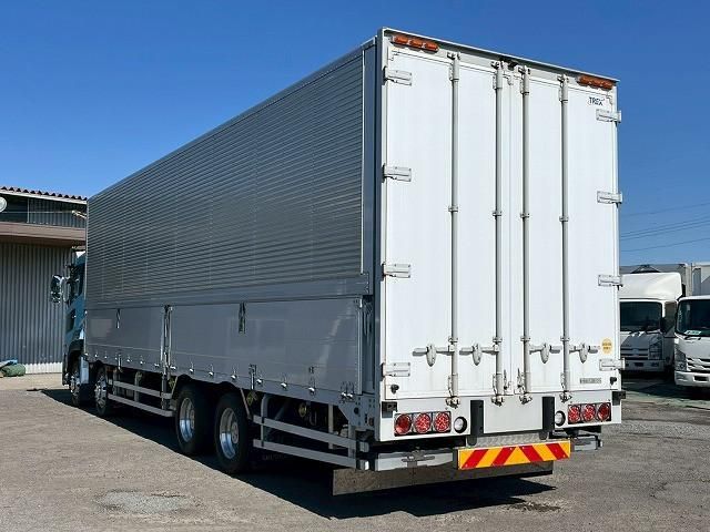 NISSAN DIESEL QUON 2018 Image 31