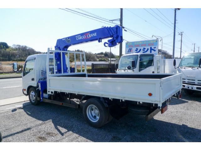 HINO DUTRO 2018 Image 31