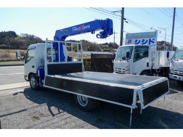 HINO DUTRO 2018 Image 31