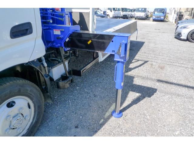 HINO DUTRO 2018 Image 31