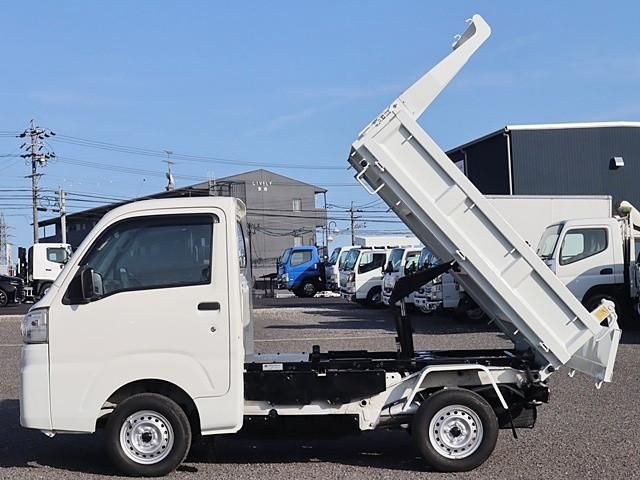 DAIHATSU HIJET TRUCK 4WD 2018 Image 31