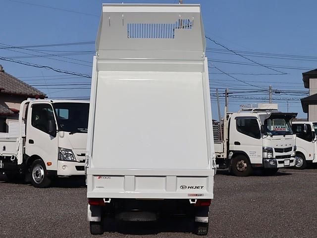 DAIHATSU HIJET TRUCK 4WD 2018 Image 31