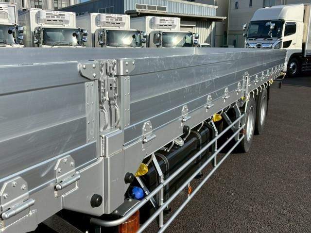 HINO PROFIA 2024 Image 31