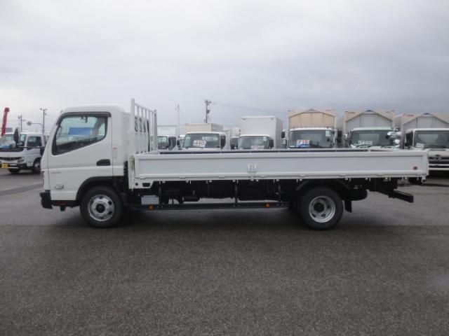 MITSUBISHI CANTER 2024 Image 31