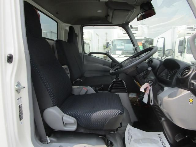 HINO DUTRO 2025 Image 31