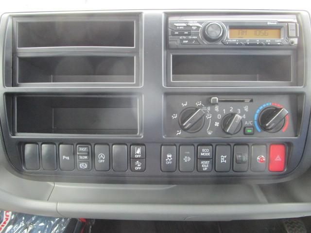 HINO DUTRO 2025 Image 31