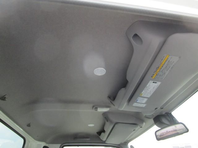 HINO DUTRO 2025 Image 31