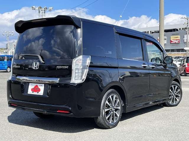 HONDA STEPWAGON SPADA 2013 Image 31
