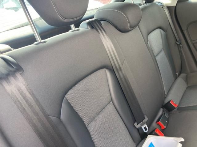 AUDI A1 SPORTBACK 2016 Image 31