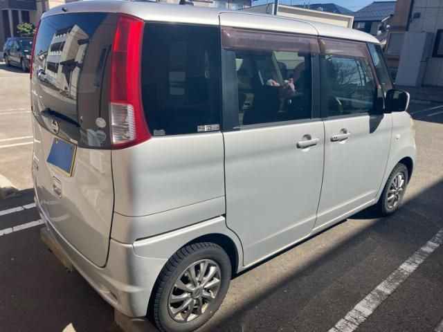 NISSAN ROOX 2010 Image 31