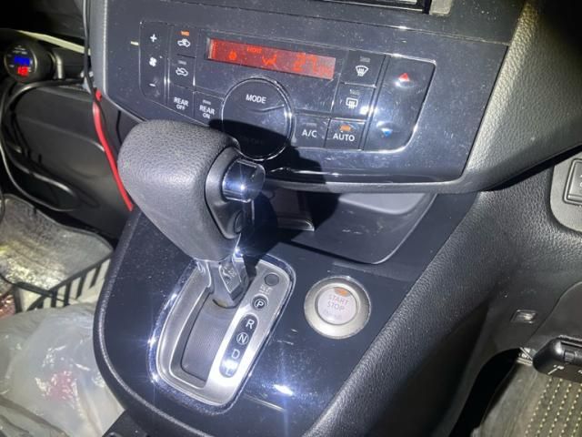 NISSAN SERENA  S-HYBRID 2013 Image 31