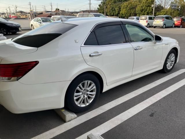 TOYOTA CROWN SEDAN HYBRID 2013 Image 31