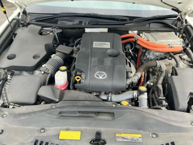 TOYOTA CROWN SEDAN HYBRID 2013 Image 31