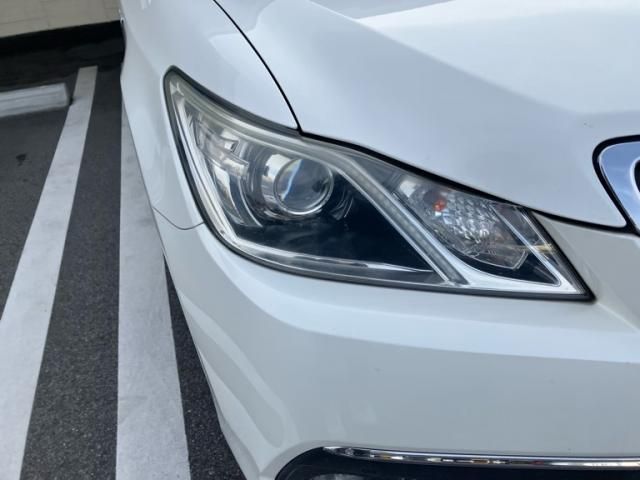 TOYOTA CROWN SEDAN HYBRID 2013 Image 31