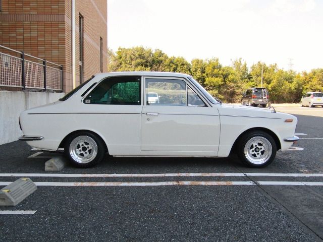 TOYOTA COROLLA SEDAN 1969 Image 31