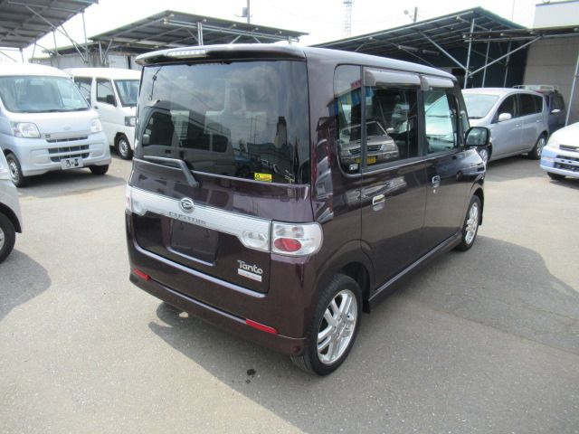 DAIHATSU TANTO CUSTOM 2005 Image 31