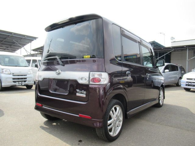 DAIHATSU TANTO CUSTOM 2005 Image 31