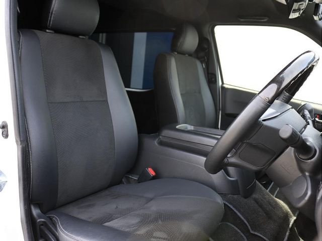 TOYOTA HIACE VAN 4WD 2021 Image 31