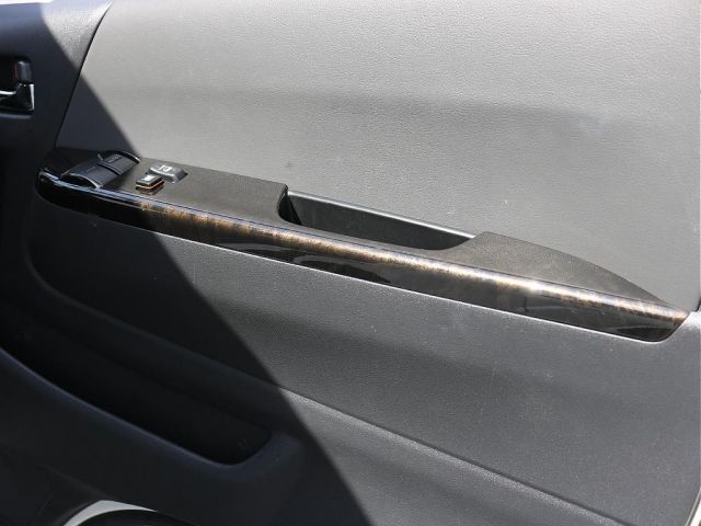 TOYOTA HIACE VAN 4WD 2021 Image 31