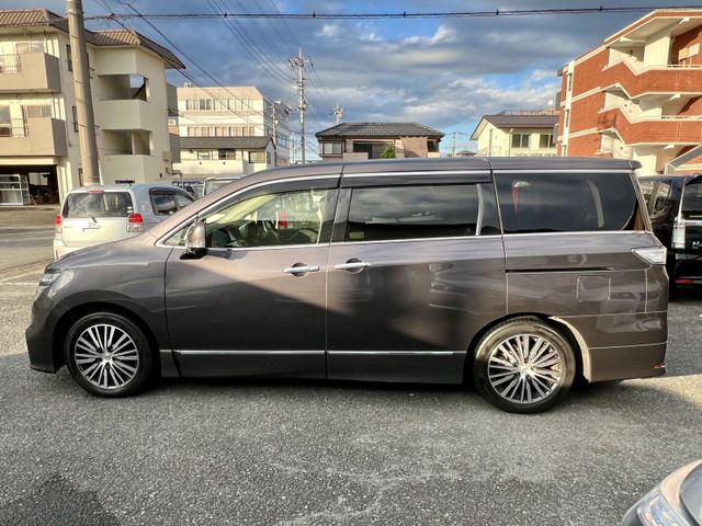 NISSAN ELGRAND 2020 Image 31