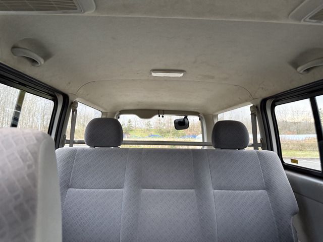 TOYOTA HIACE VAN 4WD 2009 Image 31