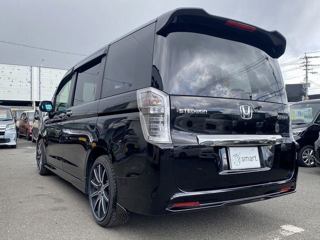 HONDA STEPWAGON SPADA 2012 Image 31