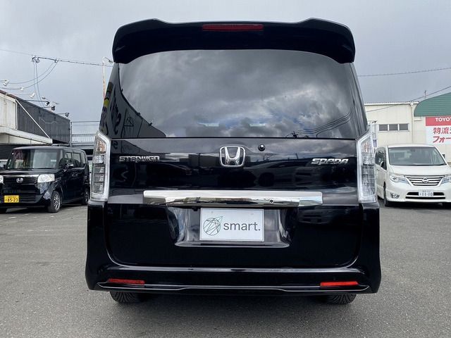 HONDA STEPWAGON SPADA 2012 Image 31