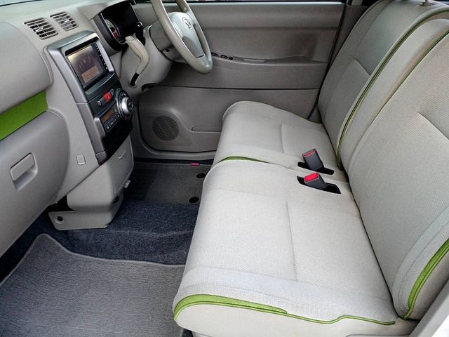 DAIHATSU MOVE CONTE 2013 Image 31