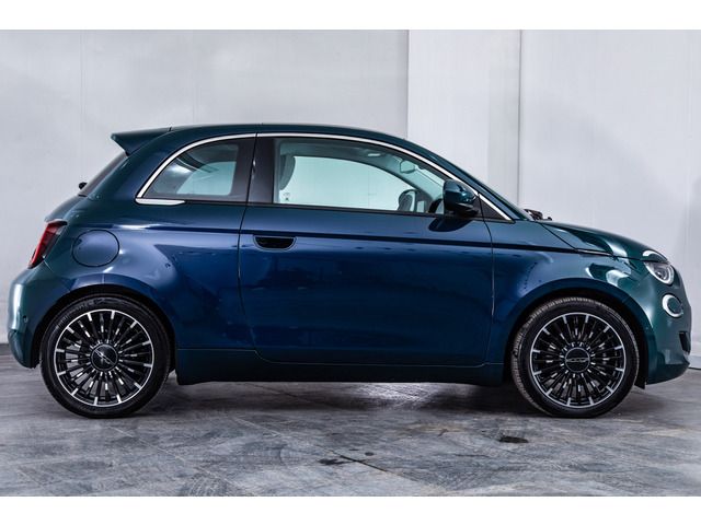 FIAT 500E 2022 Image 31