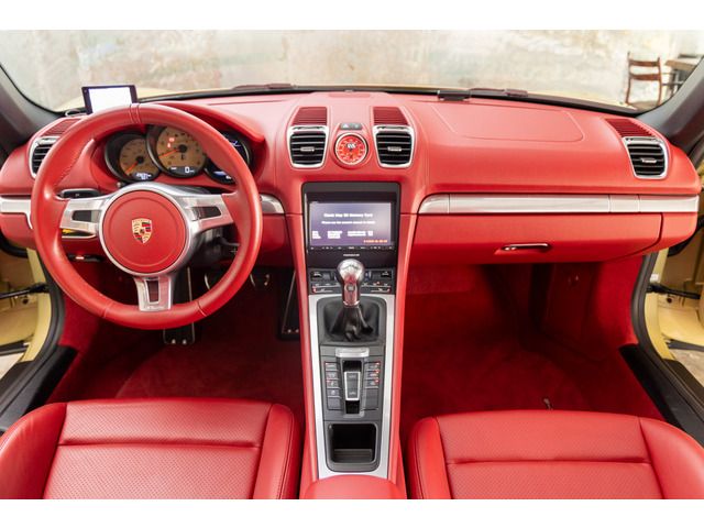 PORSCHE BOXSTER 2015 Image 31