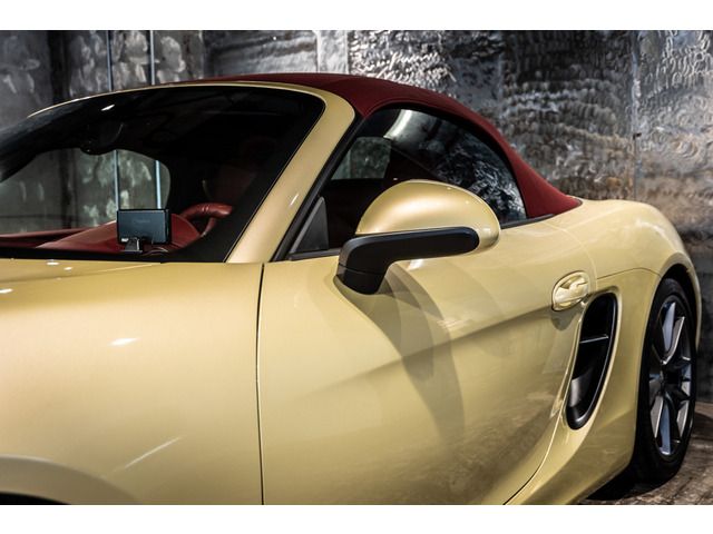 PORSCHE BOXSTER 2015 Image 31