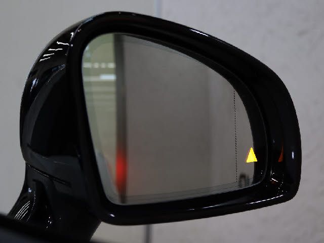 MERCEDES BENZ MERCEDES AMG SLC CLA 2017 Image 31