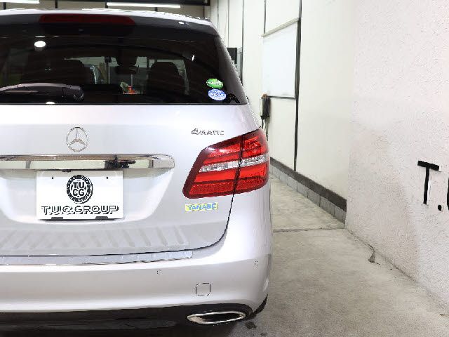 MERCEDES BENZ B CLAS 2015 Image 31
