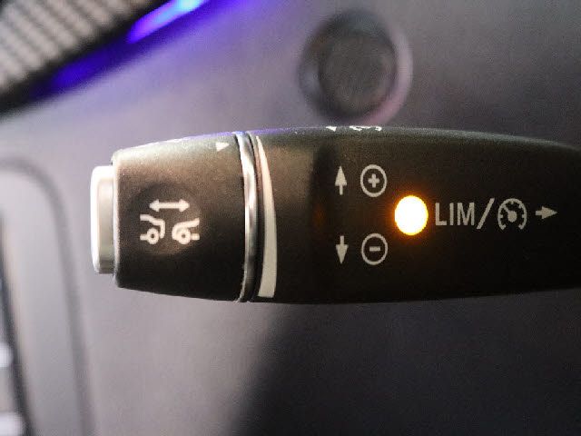 MERCEDES BENZ B CLAS 2015 Image 31