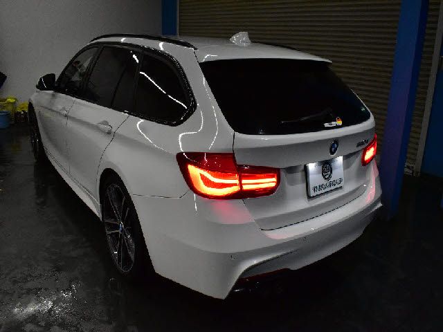 BMW 3SERIES TOURING 2017 Image 31