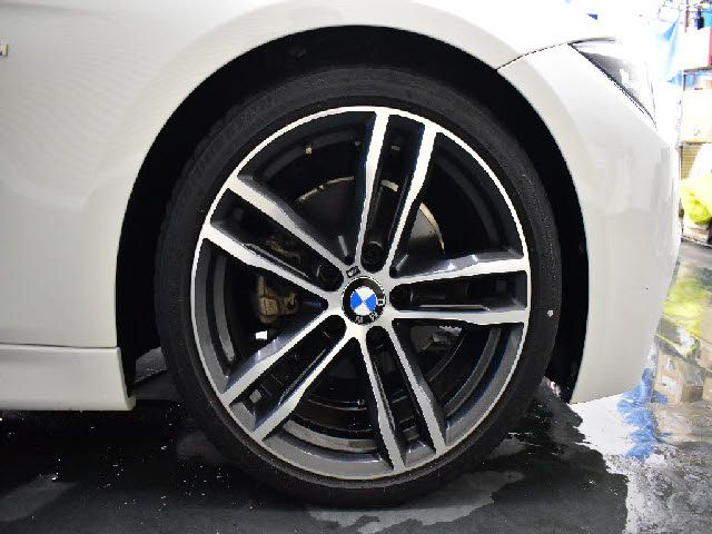 BMW 3SERIES TOURING 2017 Image 31