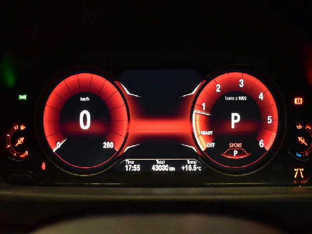 BMW 3SERIES TOURING 2017 Image 31